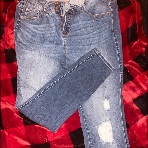 Torrid Distressed Jeggings Size 16R - Picture 2 of 3